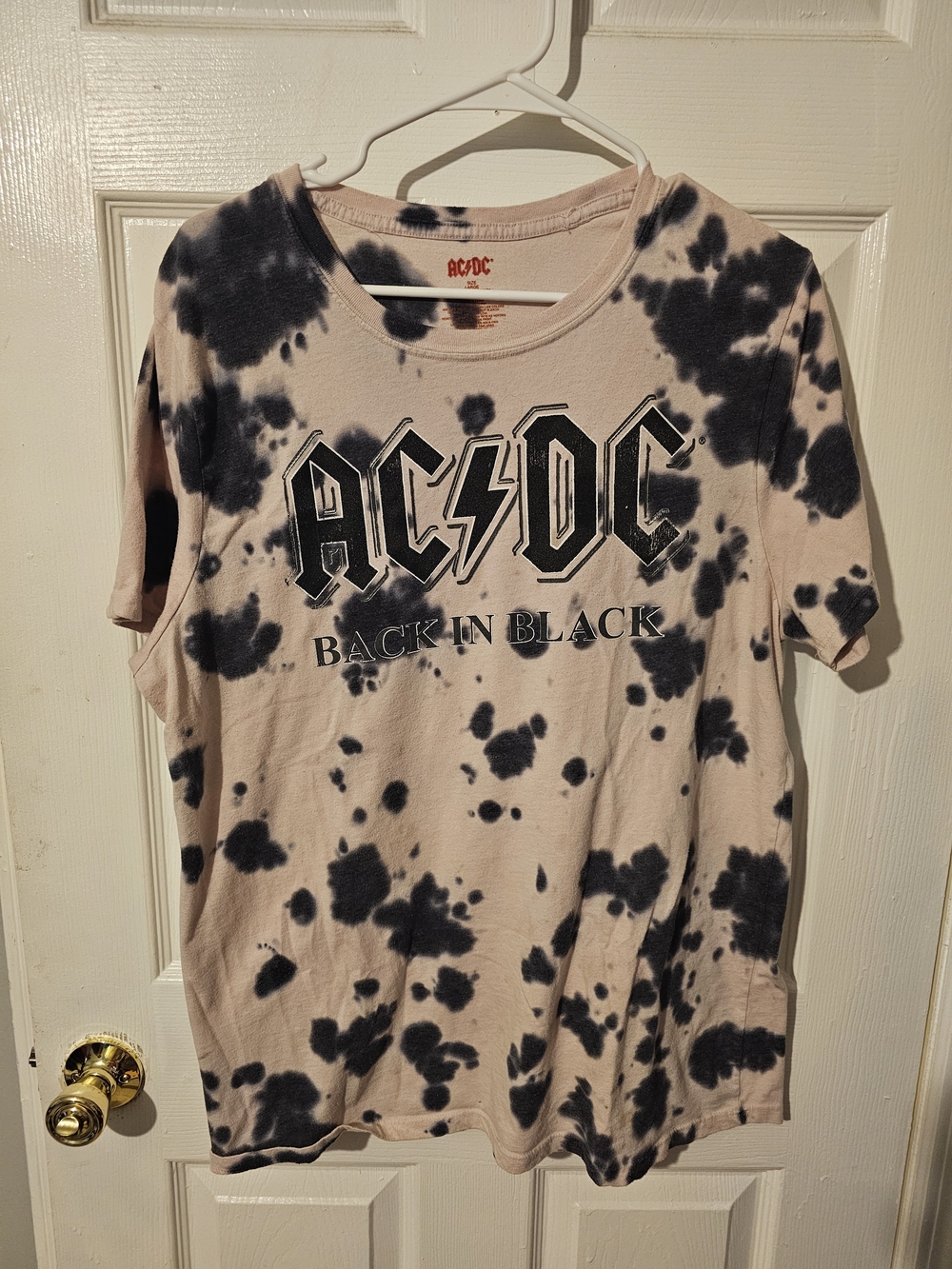 AC/DC Kids Tie-Dye 'Back in Black' Tee in Pinkish Cream and Black